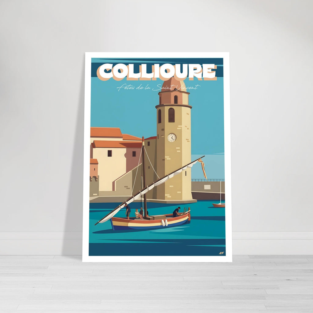 Grand tirage d'art sous cadre du poster de Collioure posé sur parquet contre un mur blanc