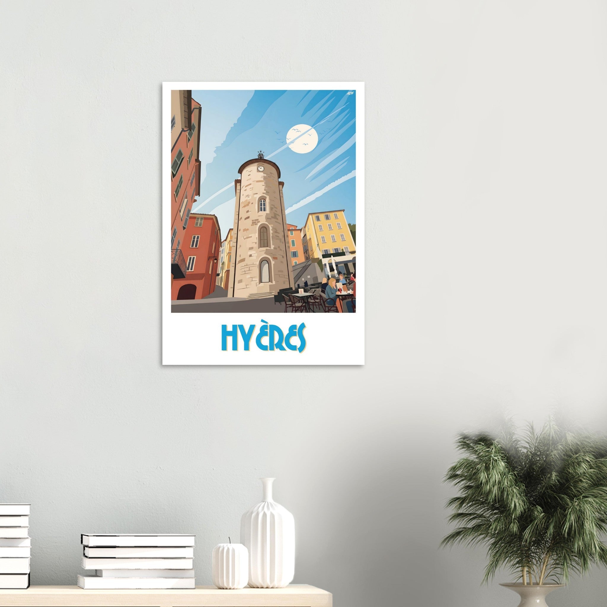 Affiche encadrée de Hyères accrochée au mur d'une salle à manger moderne