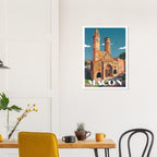 Affiche encadrée du Vieux Saint-Vincent à Mâcon fixée au mur d'une salle à manger moderne