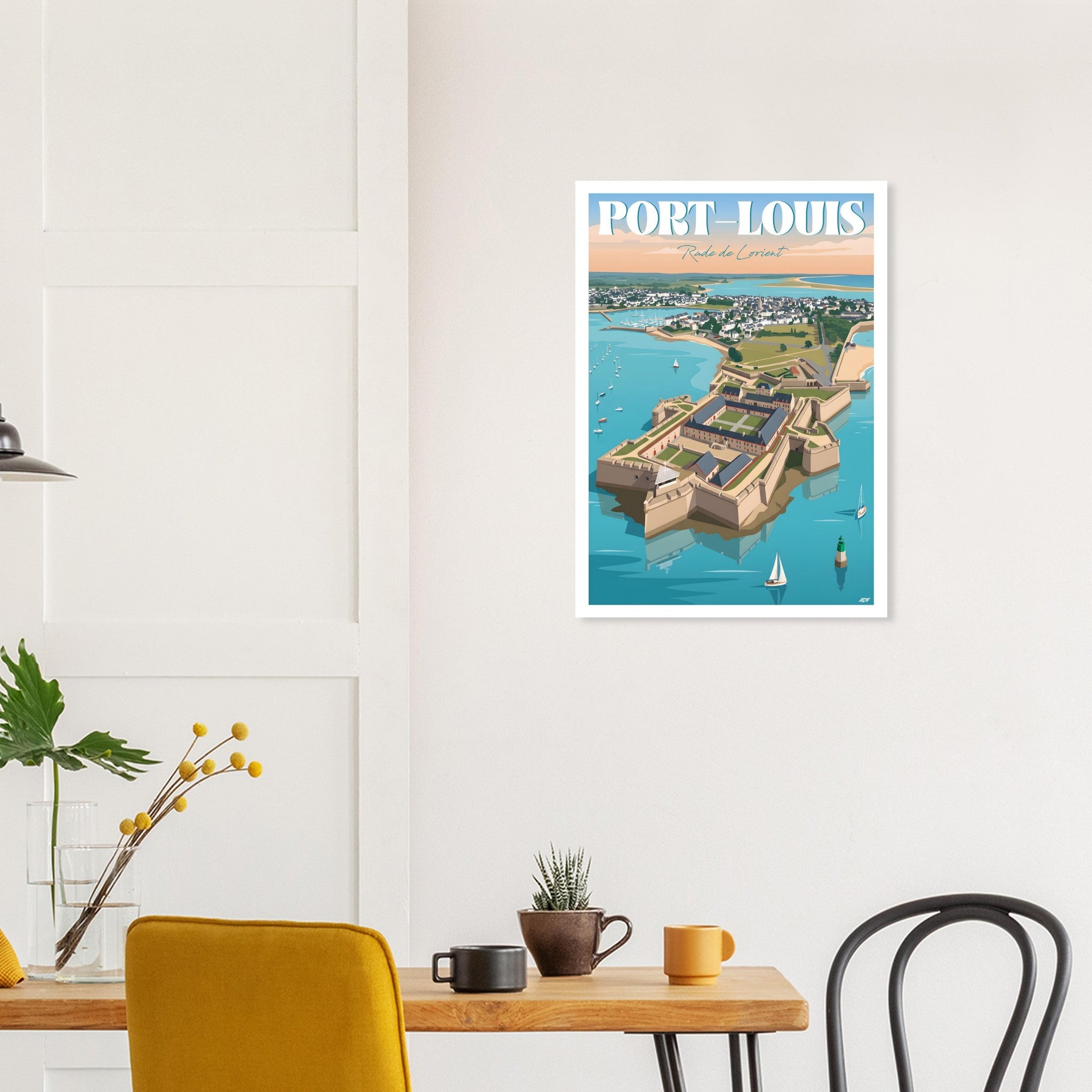 Affiche encadrée de Port-Louis fixée au mur d'une salle à manger moderne