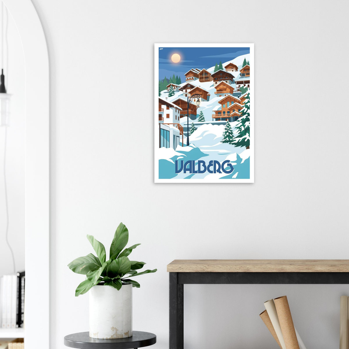 Décoration murale esprit chalet avec le poster illustré de Valberg dans un intérieur lumineux